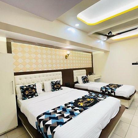 Hotel Neelkiran Navi Mumbai Zewnętrze zdjęcie