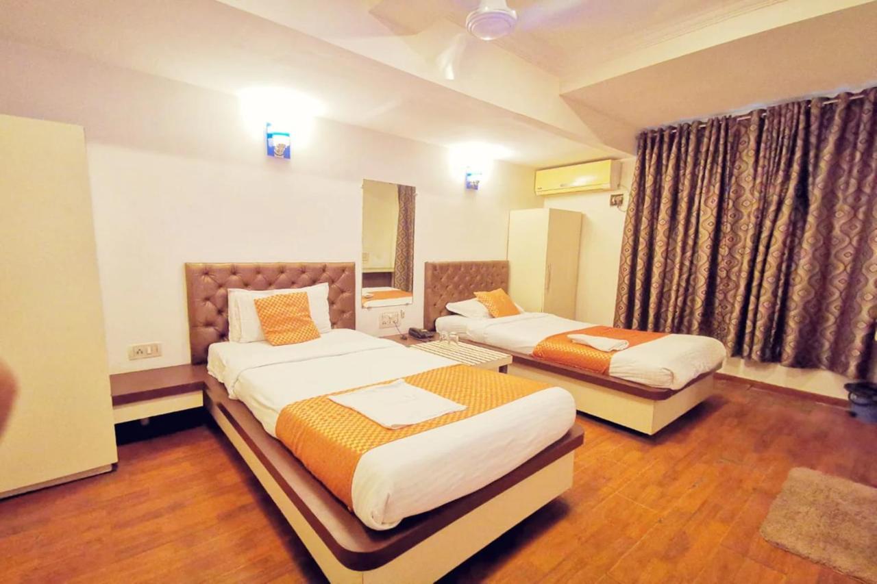 Hotel Neelkiran Navi Mumbai Zewnętrze zdjęcie