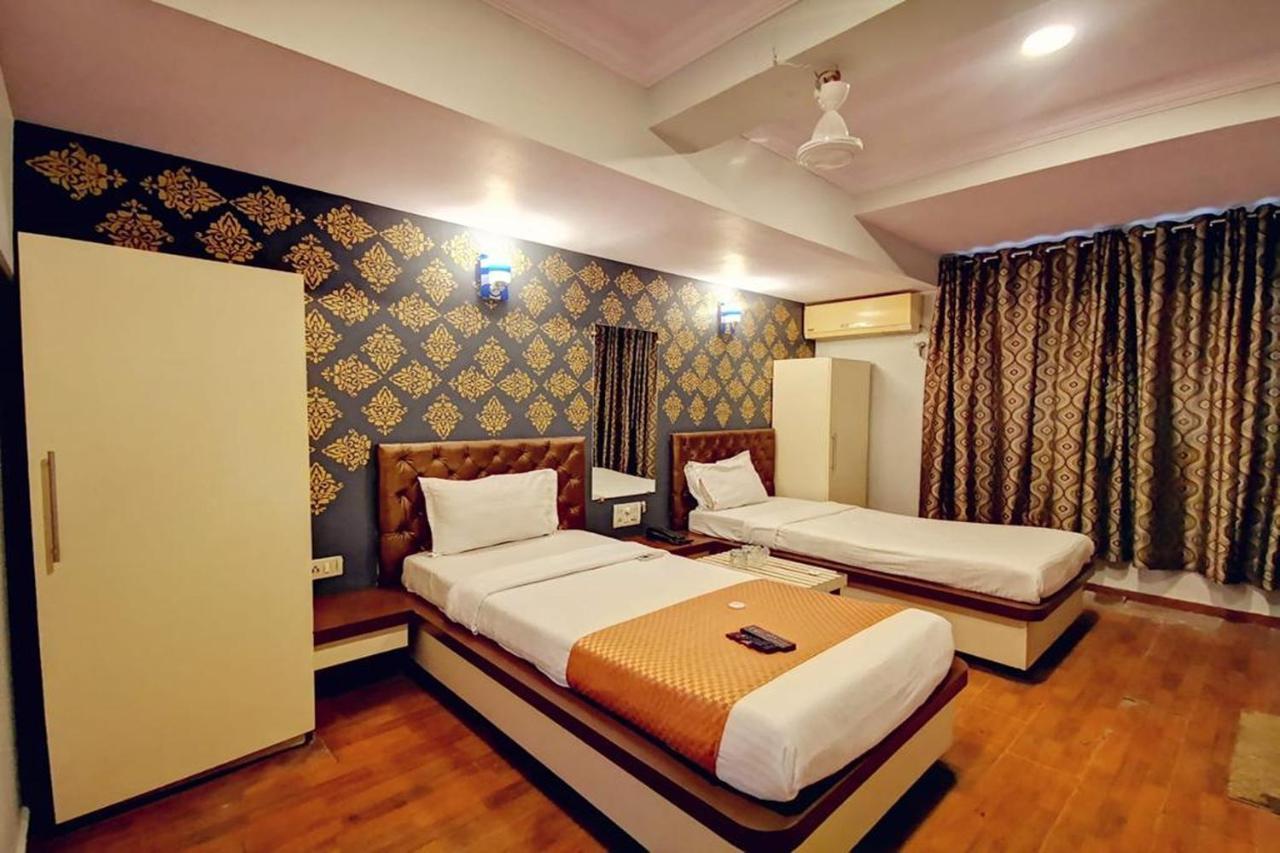 Hotel Neelkiran Navi Mumbai Zewnętrze zdjęcie